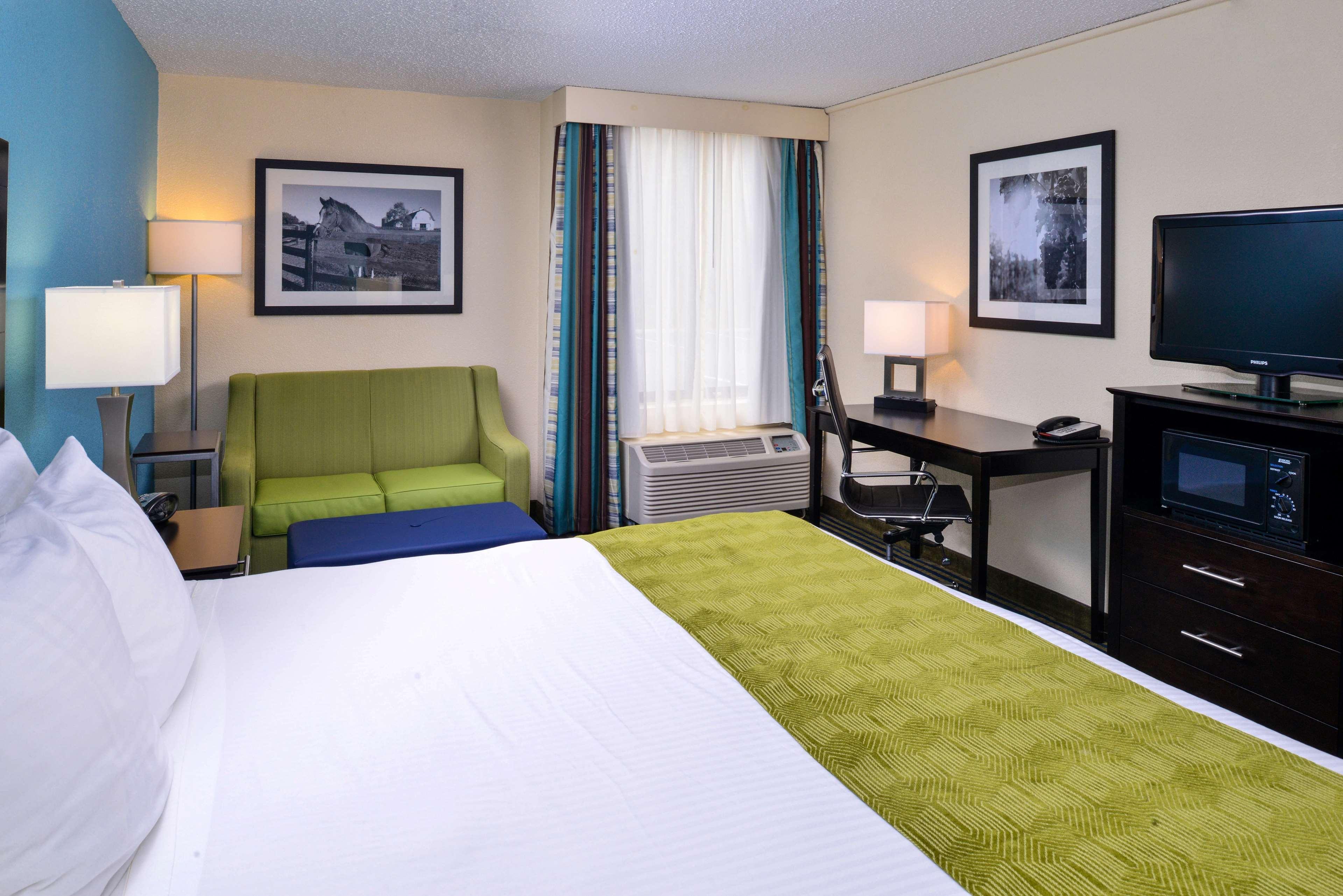 Best Western Leesburg Exterior photo
